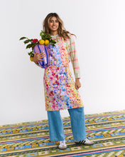 Load image into Gallery viewer, Posie Lane Linen Apron
