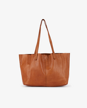 Load image into Gallery viewer, Akasha Leather Tote - Tan
